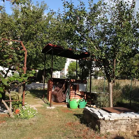 With Parking Space - 7057 Appartement