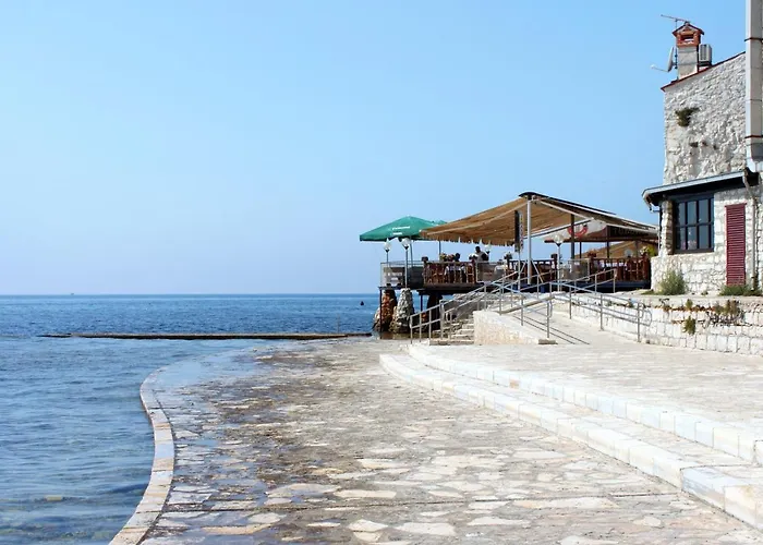 With Parking Space - 7057 Umag