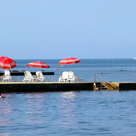 Apartment With A Parking Space - 7057 Umag