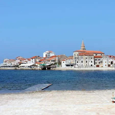 With Parking Space - 7057 * Umag